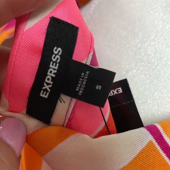 ♡Express button down shirt - Picture 5 of 7